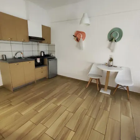 Апарт-готель Ble Island Херсонісос