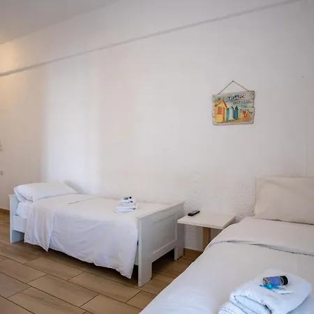 Ble Island Hersonissos (Crete)