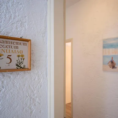 Ble Island Апарт-отель 4*